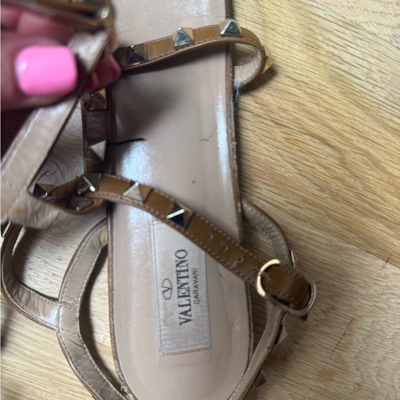 Valentino Garavani Rockstud leather sandals - Picture 3 of 5